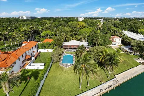 5975 N Bayshore Drive Miami FL 33137