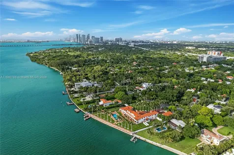 5975 N Bayshore Drive Miami FL 33137