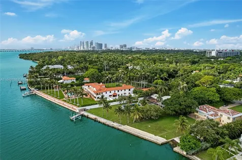 5975 N Bayshore Drive Miami FL 33137
