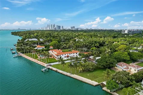 5975 N Bayshore Drive Miami FL 33137