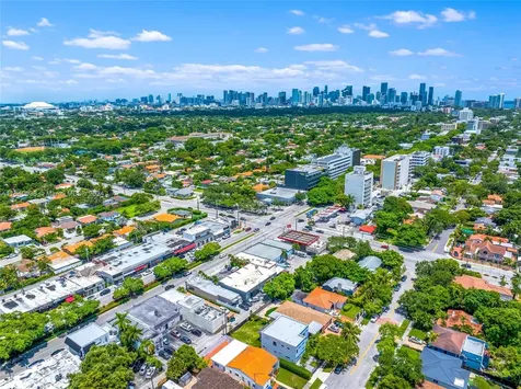 2218 SW 22nd Street Miami FL 33145