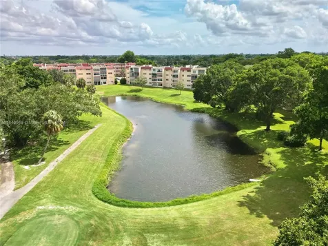 1040 Country Club Drive Margate FL 33063