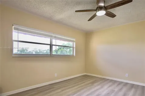 1040 Country Club Drive Margate FL 33063