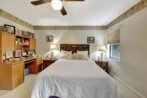 10026 NW 70th Street Tamarac FL 33321