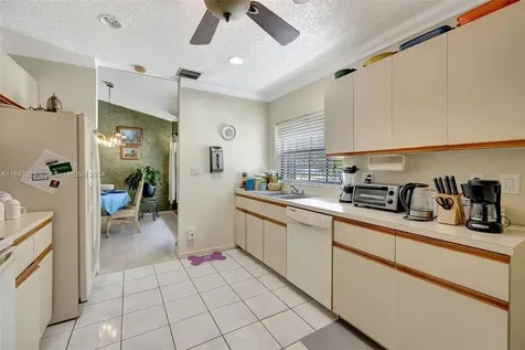 10026 NW 70th Street Tamarac FL 33321