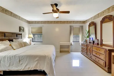 10026 NW 70th Street Tamarac FL 33321