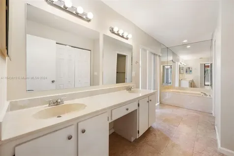 10710 NW 18th Court Plantation FL 33322