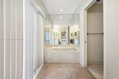 10710 NW 18th Court Plantation FL 33322