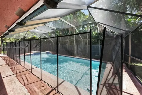 10710 NW 18th Court Plantation FL 33322
