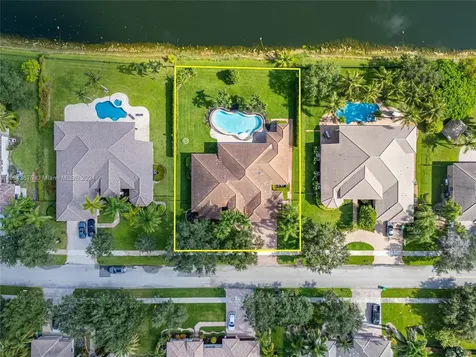 13835 SW 41st Street Davie FL 33330