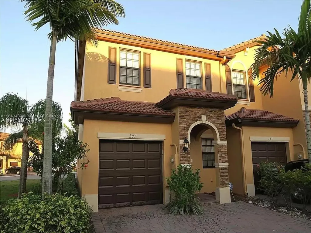 387 NE 37th Terrace Homestead FL 33033