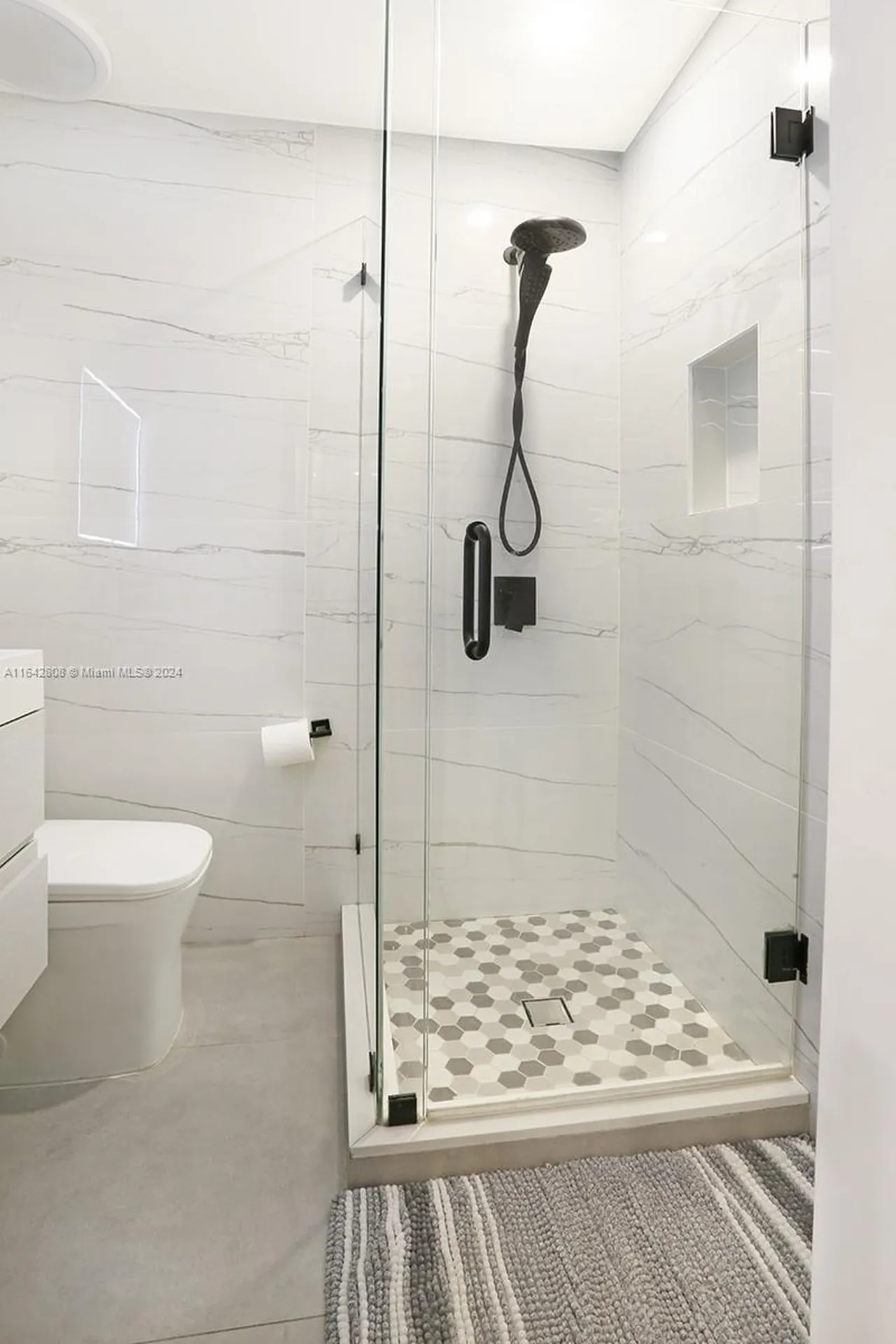 2001 W Oakmont Terrace Coral Springs FL 33071