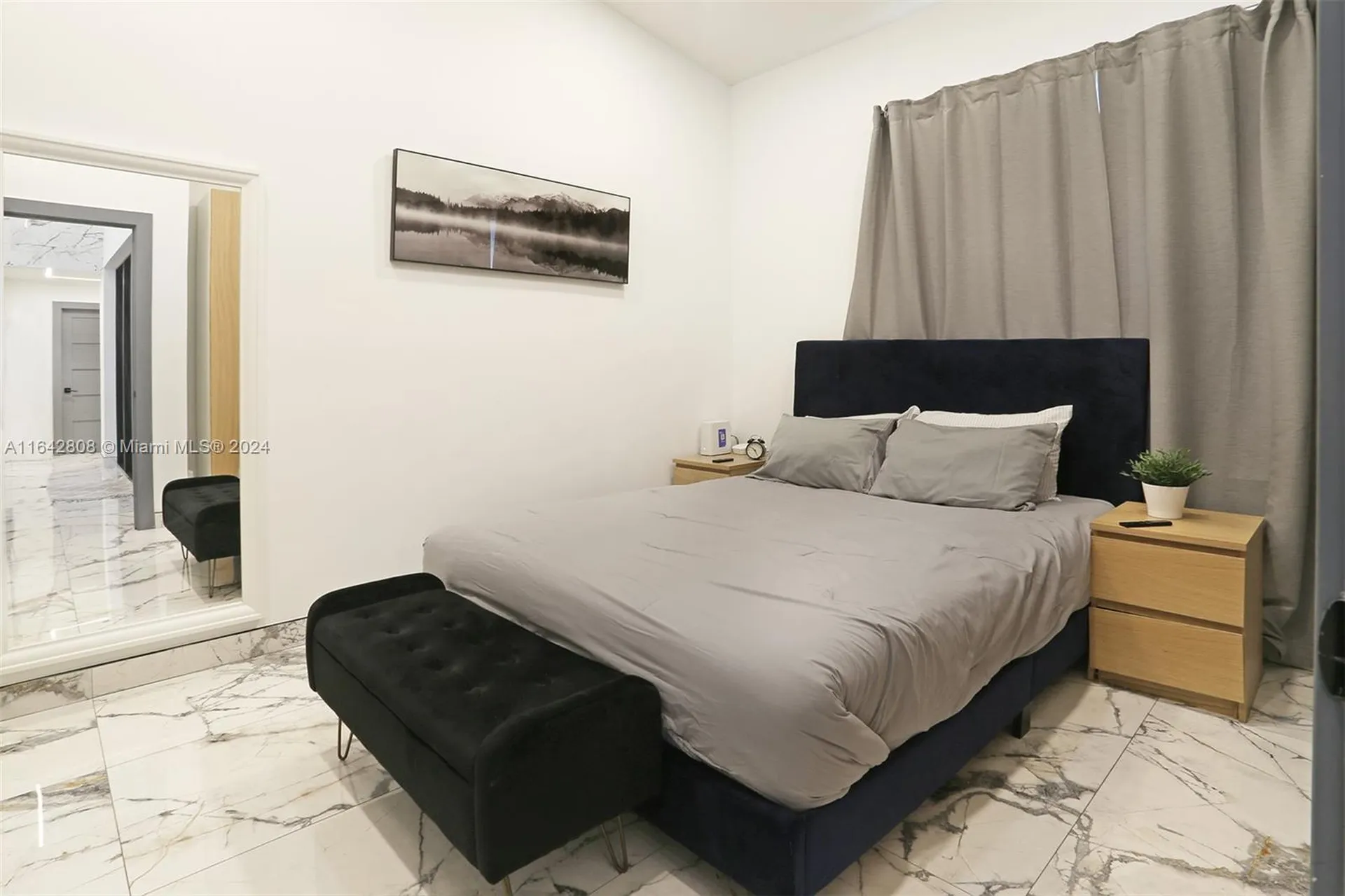 2001 W Oakmont Terrace Coral Springs FL 33071