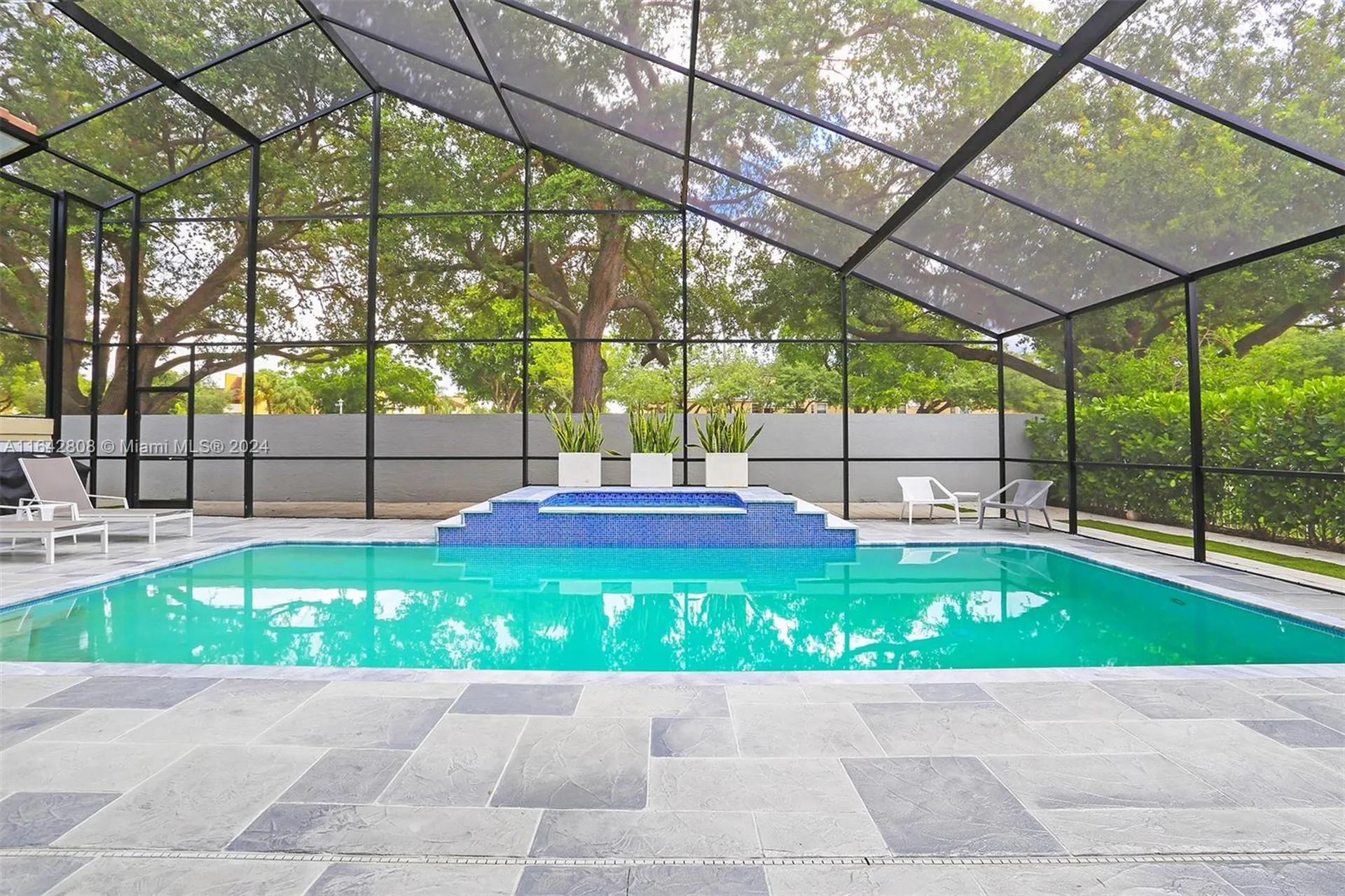 2001 W Oakmont Terrace Coral Springs FL 33071