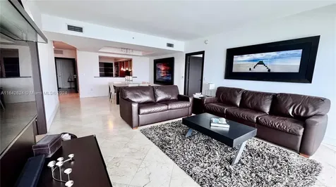 1331 Brickell Bay Drive Miami FL 33131