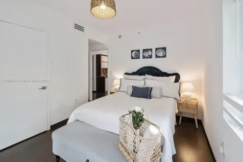 435 21 Street Miami Beach FL 33139