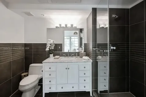 435 21 Street Miami Beach FL 33139
