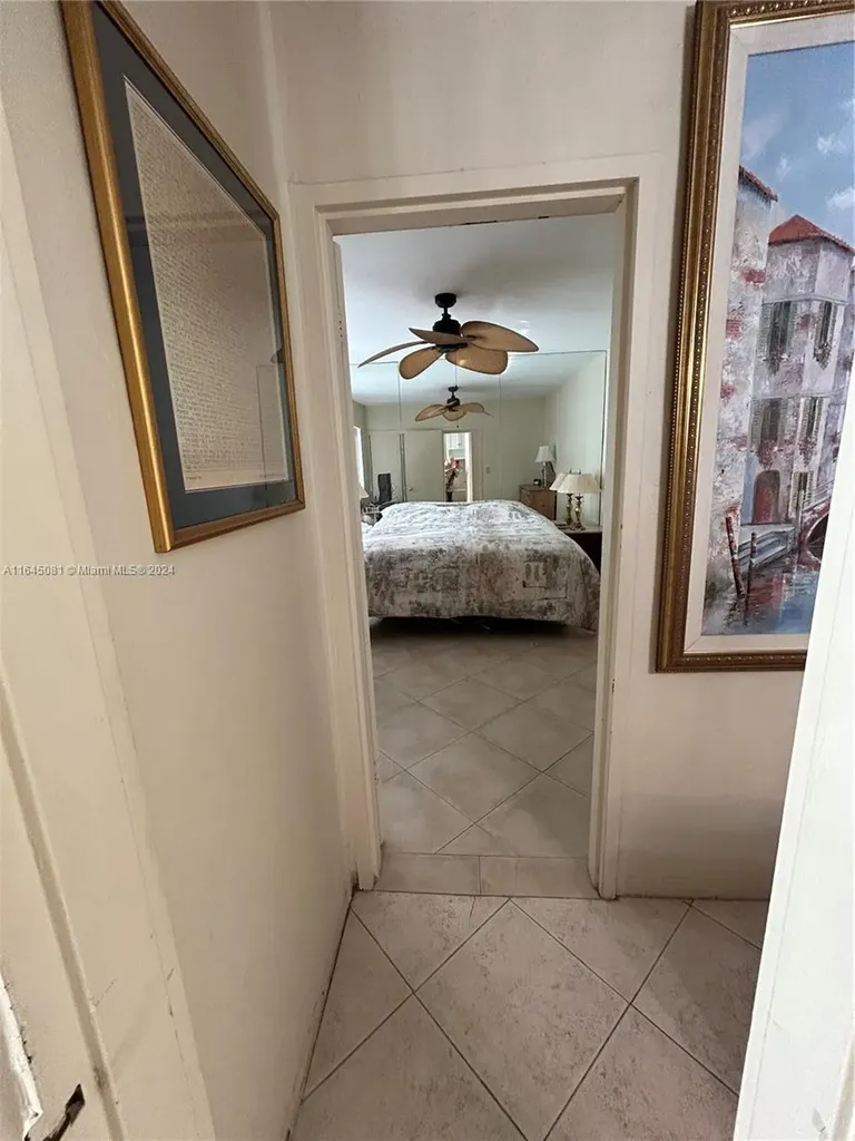 1504 S Surf Road Hollywood FL 33019