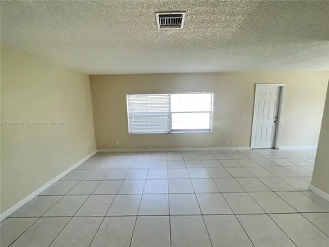 7614 SW 8th Court North Lauderdale FL 33068