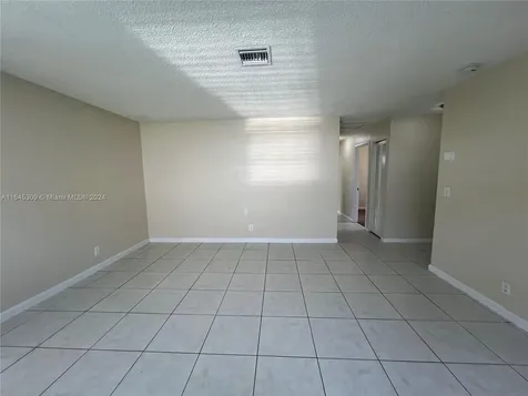 7614 SW 8th Court North Lauderdale FL 33068
