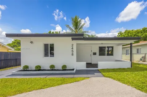 2458 Rodman Street Hollywood FL 33020