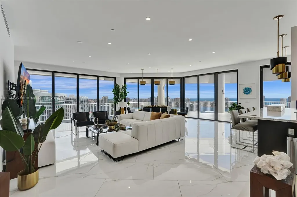 3000 Island Boulevard Aventura FL 33160