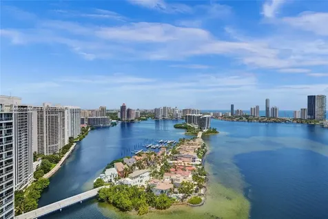 3000 Island Boulevard Aventura FL 33160