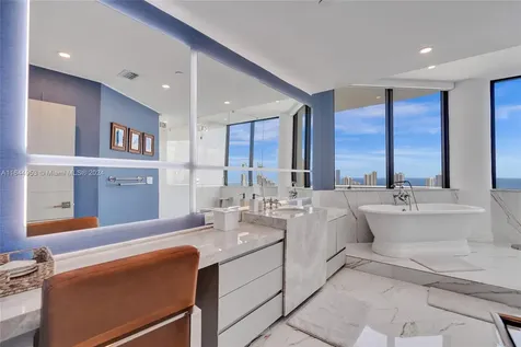 3000 Island Boulevard Aventura FL 33160