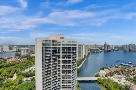 3000 Island Boulevard Aventura FL 33160