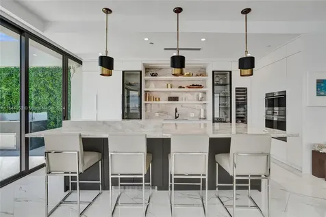 3000 Island Boulevard Aventura FL 33160
