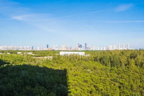 14951 Royal Oaks Lane North Miami FL 33181