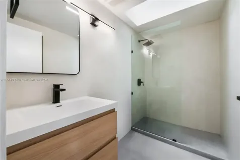 261 Navarre Avenue Coral Gables FL 33134