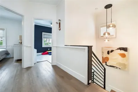 261 Navarre Avenue Coral Gables FL 33134