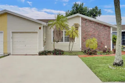 9770 W Heather Lane Miramar FL 33025