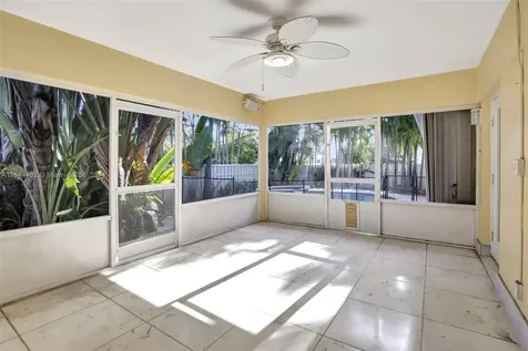 1235 Harrison Street Hollywood FL 33019