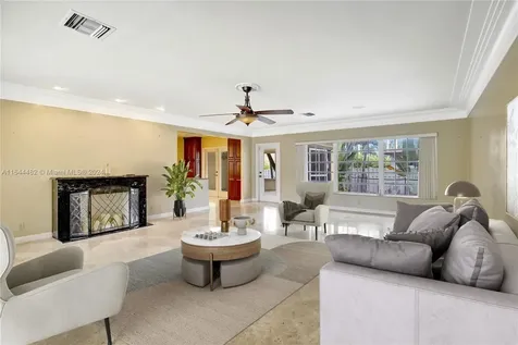 1235 Harrison Street Hollywood FL 33019