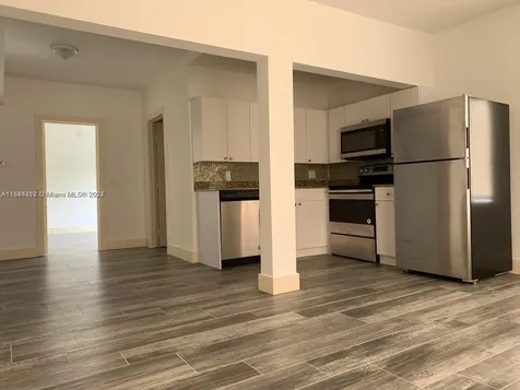 2500 NE 192nd Street Miami FL 33180
