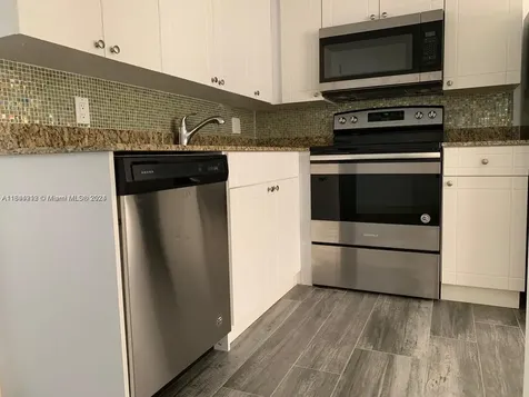 2500 NE 192nd Street Miami FL 33180