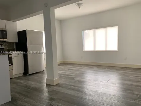 2500 NE 192nd Street Miami FL 33180
