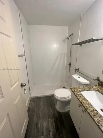 2500 NE 192nd Street Miami FL 33180