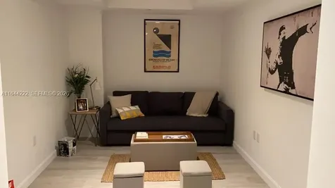 45 SW 9th Street Miami FL 33130