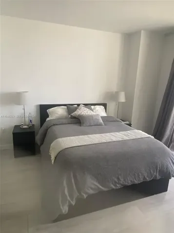 45 SW 9th Street Miami FL 33130