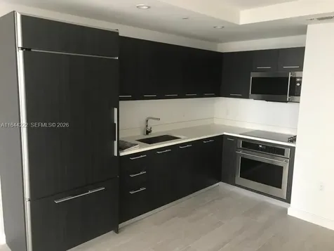 45 SW 9th Street Miami FL 33130