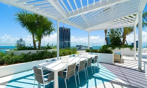 45 SW 9th Street Miami FL 33130