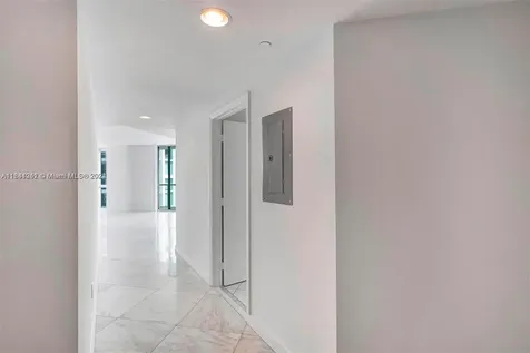 55 SE 6th Street Miami FL 33131