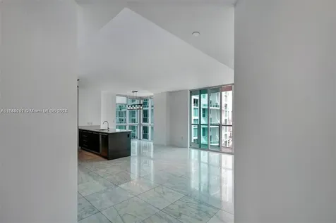 55 SE 6th Street Miami FL 33131