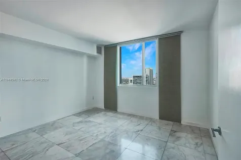 55 SE 6th Street Miami FL 33131