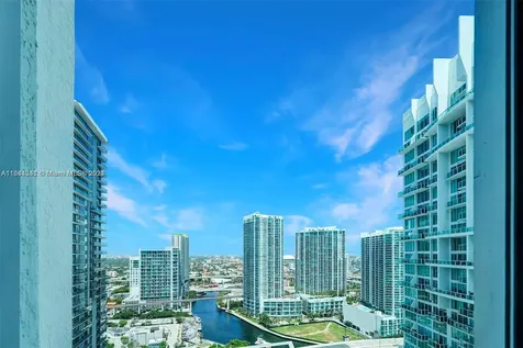 55 SE 6th Street Miami FL 33131