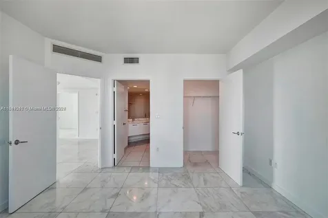 55 SE 6th Street Miami FL 33131