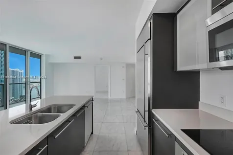 55 SE 6th Street Miami FL 33131